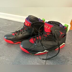 ✨RARE✨Mens Marvin The Martian Air Joradan 7 sneakers, 10